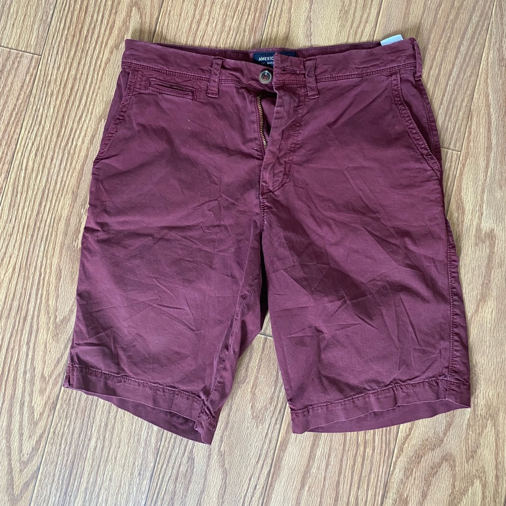 American Eagle extreme flex Maroon mens shorts